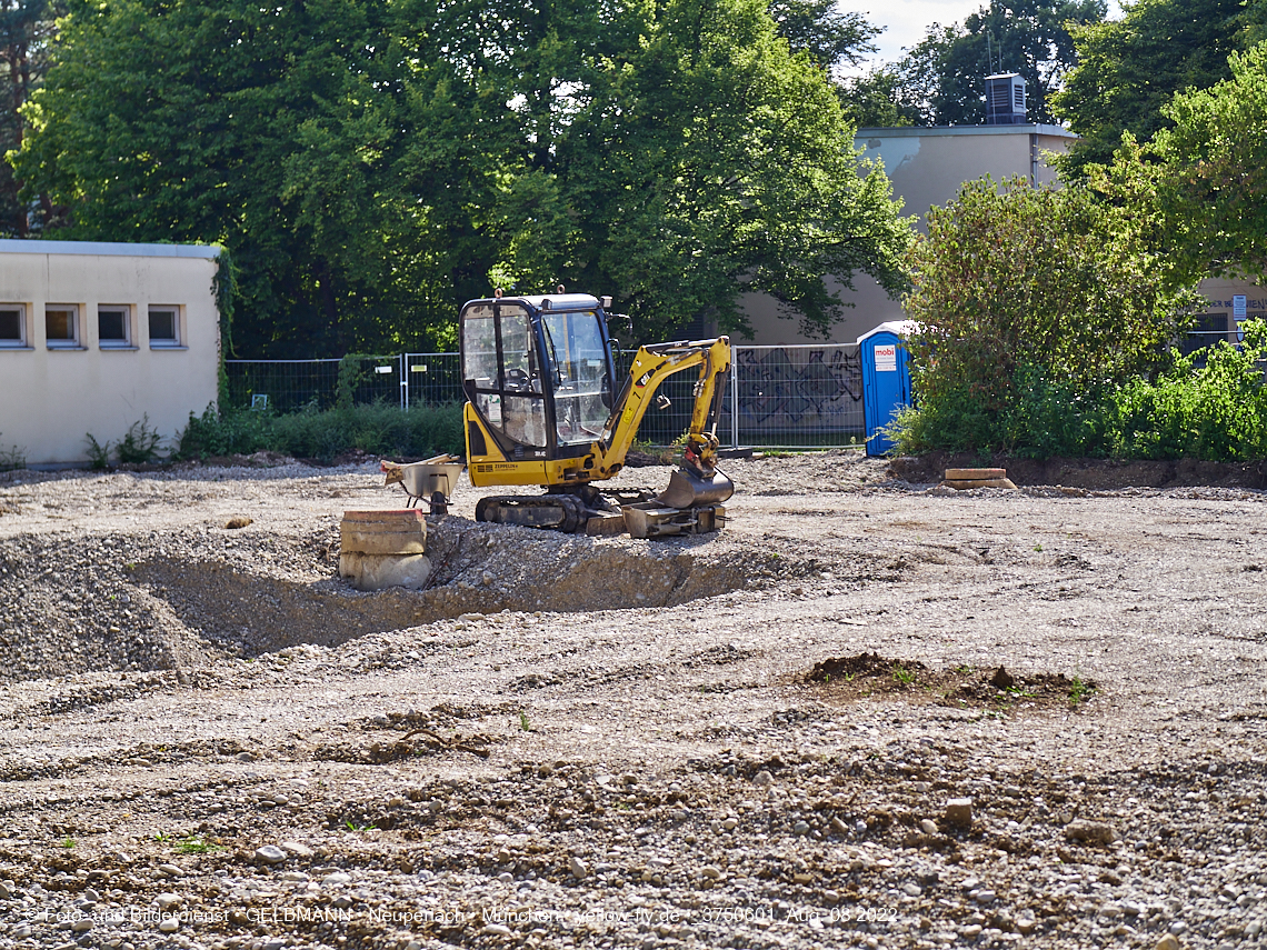 08.08.2022 - Baustelle zur Mütterberatung und Haus für Kinder